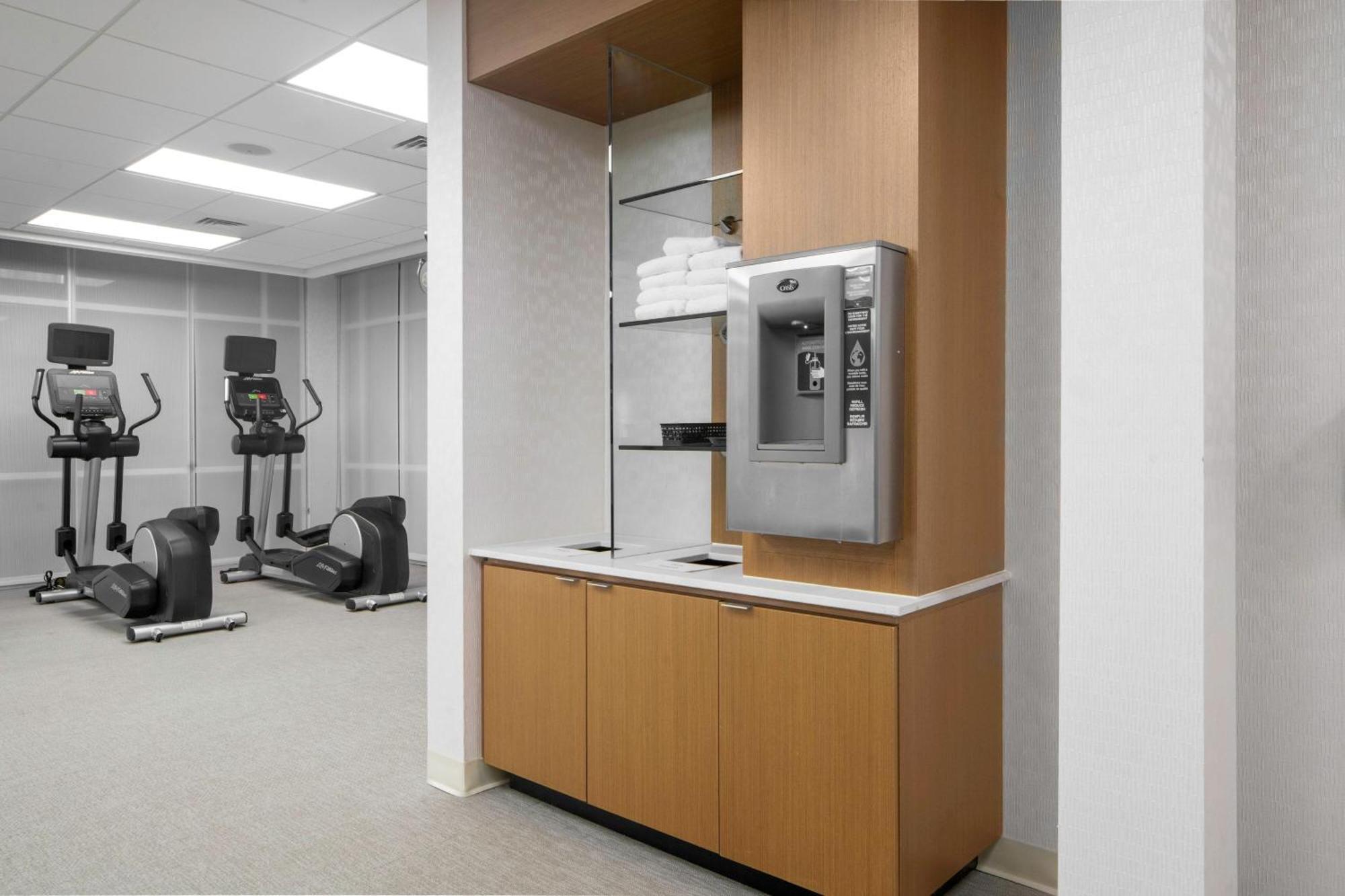 Springhill Suites By Marriott Raleigh アペックス エクステリア 写真